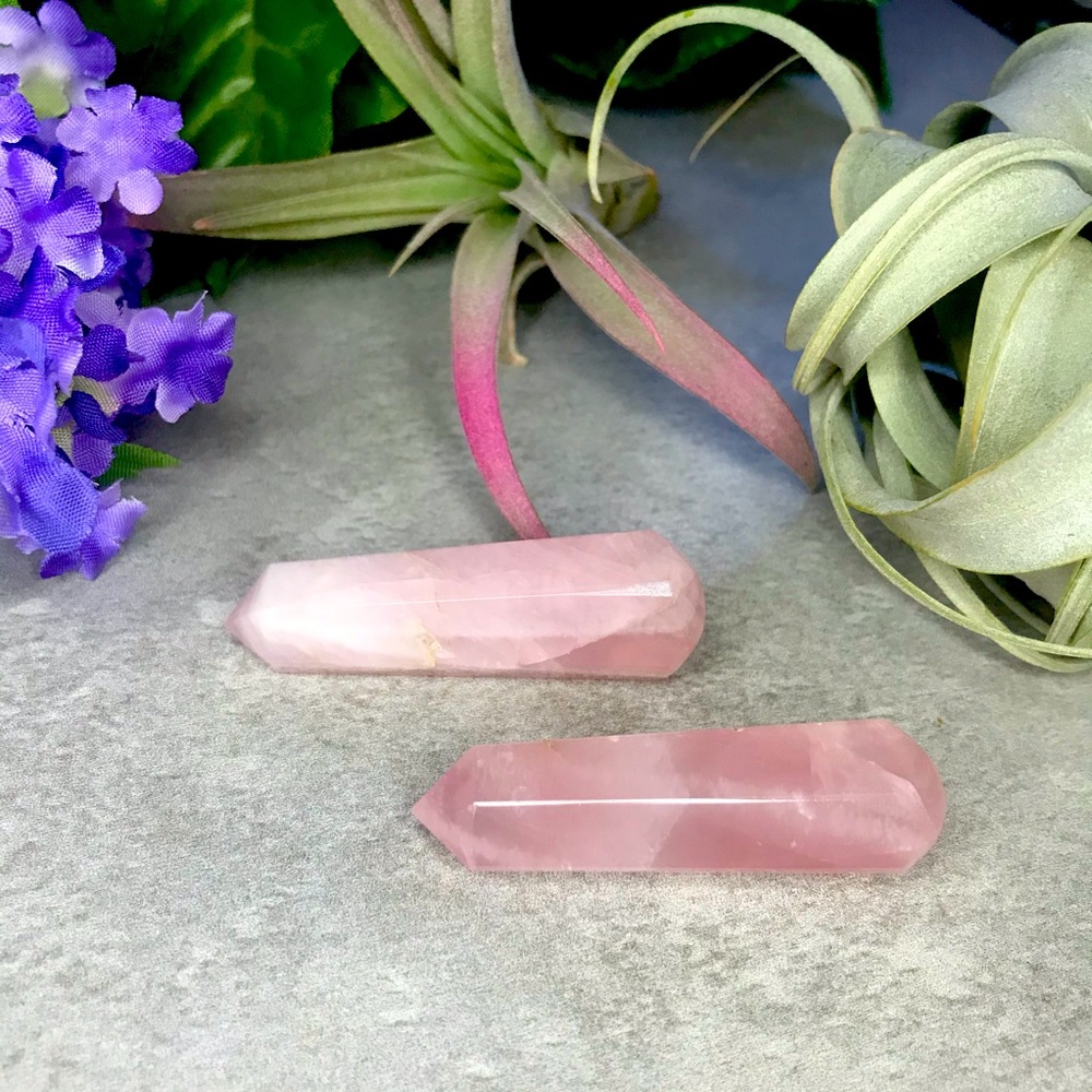 Rose Quartz mini massage wand
